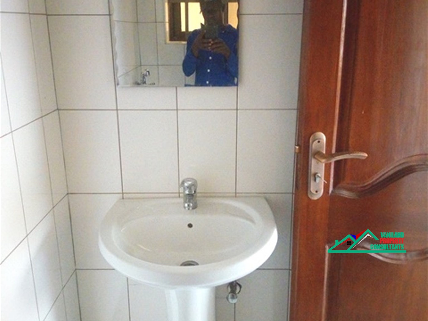 Apartment for rent in Namugongo Wakiso