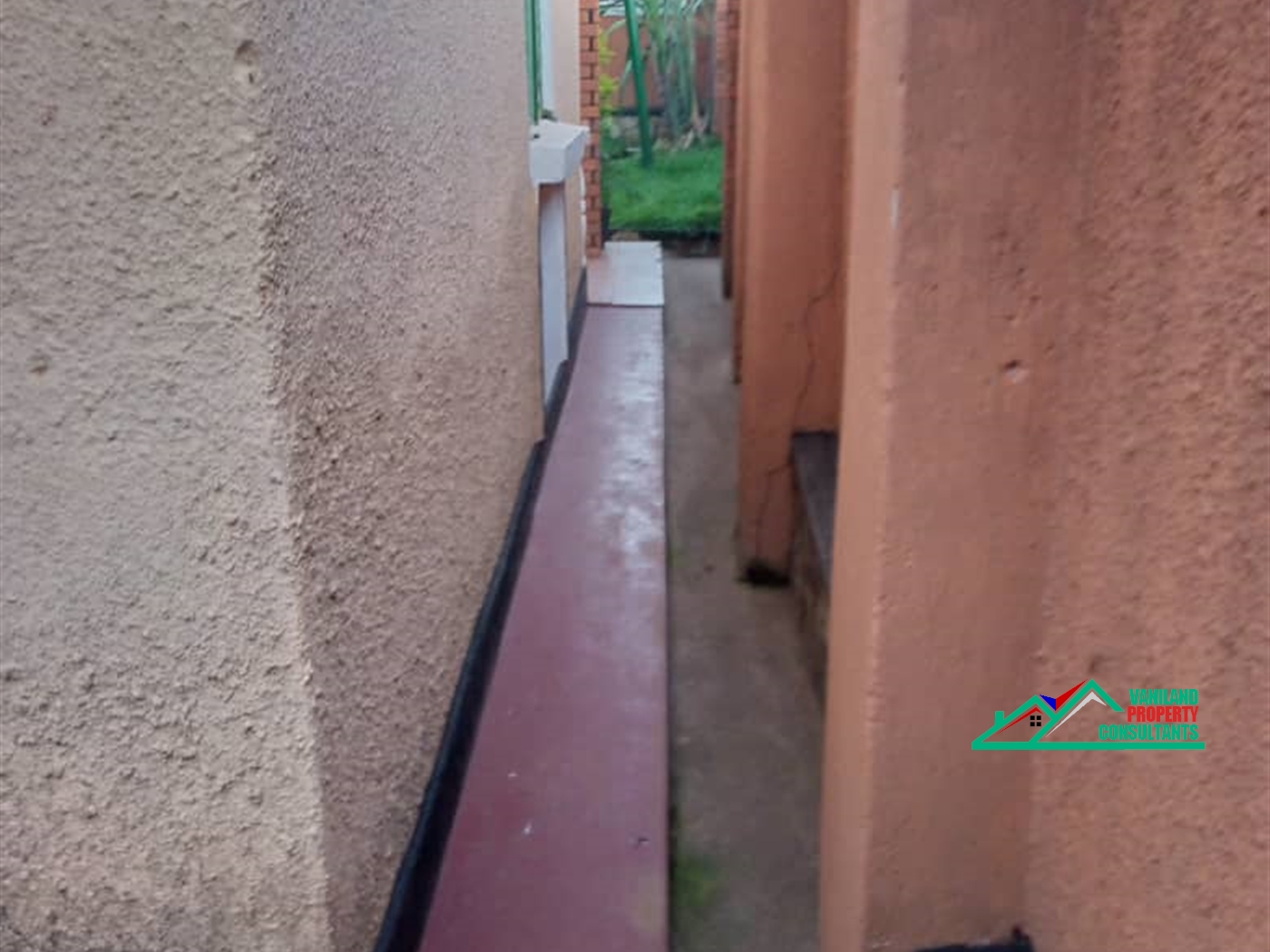 Bungalow for sale in Mutungo Kampala