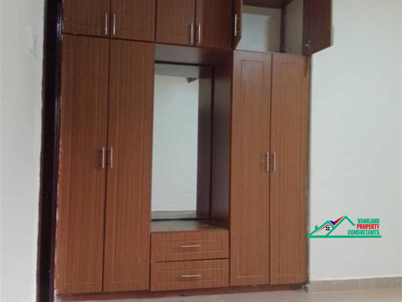 Apartment for rent in Kisaasi Wakiso