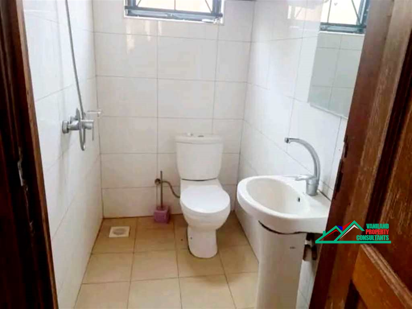 Semi Detached for rent in Kisaasi Kampala