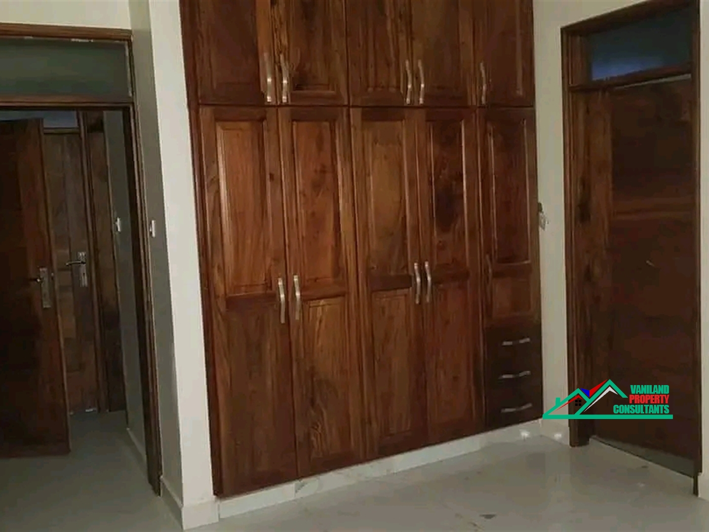 Apartment for rent in Kyaliwanjjala Wakiso