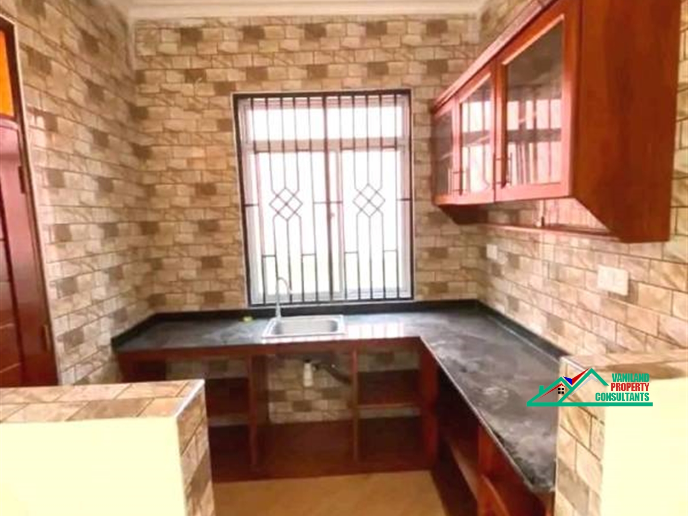 Studio for rent in Kisaasi Kampala