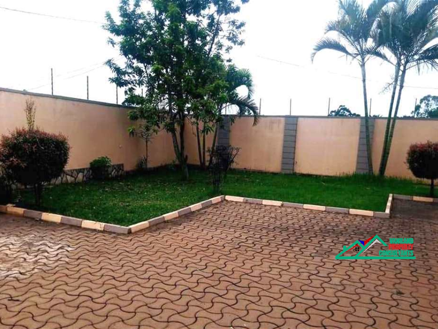 Semi Detached for rent in Namugongo Kampala