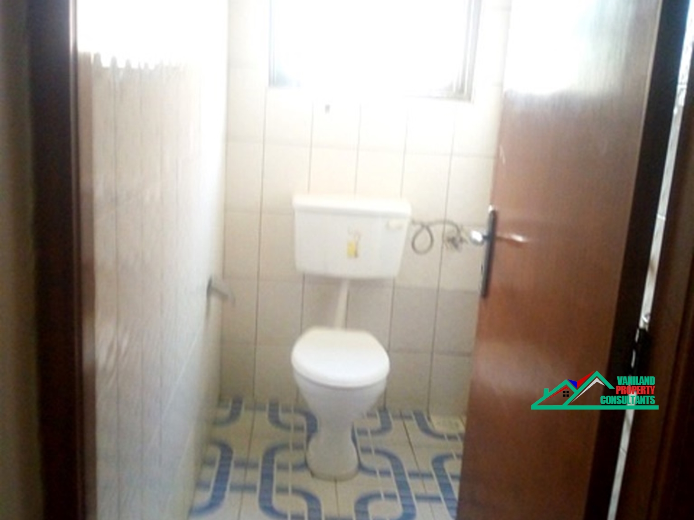 Semi Detached for rent in Bweyogerere Wakiso