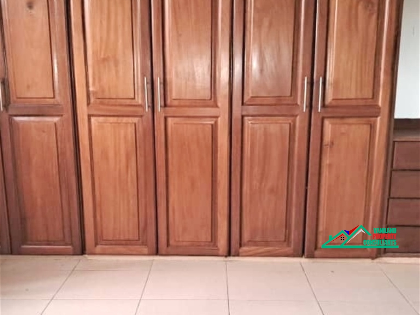 Semi Detached for rent in Kyanja Kampala