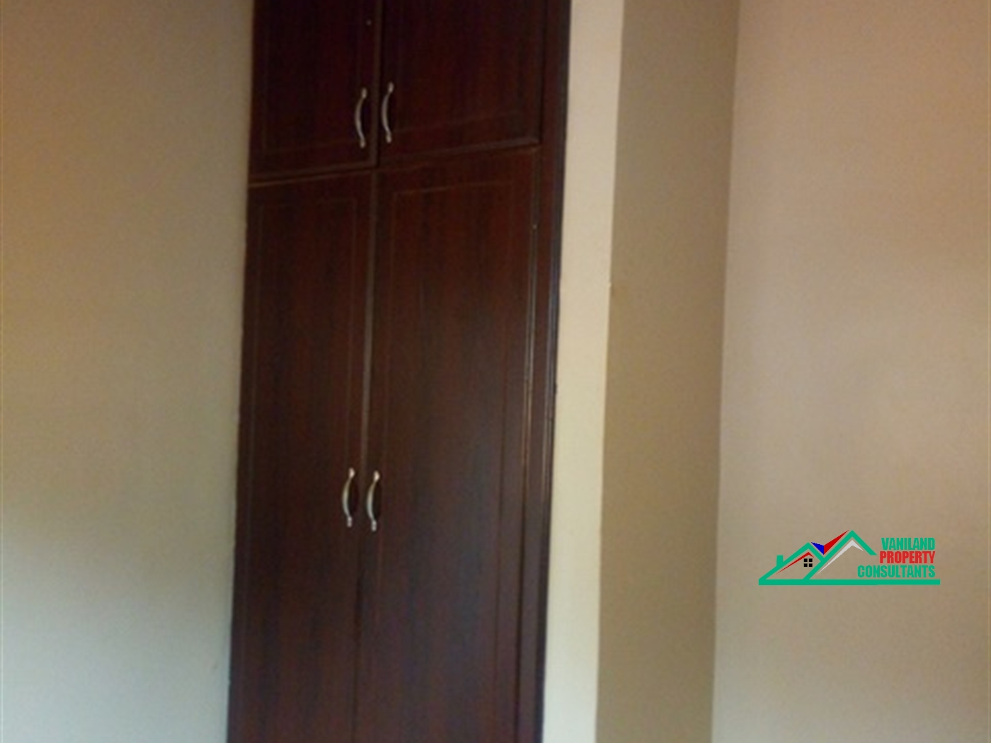 Semi Detached for rent in Kira Wakiso