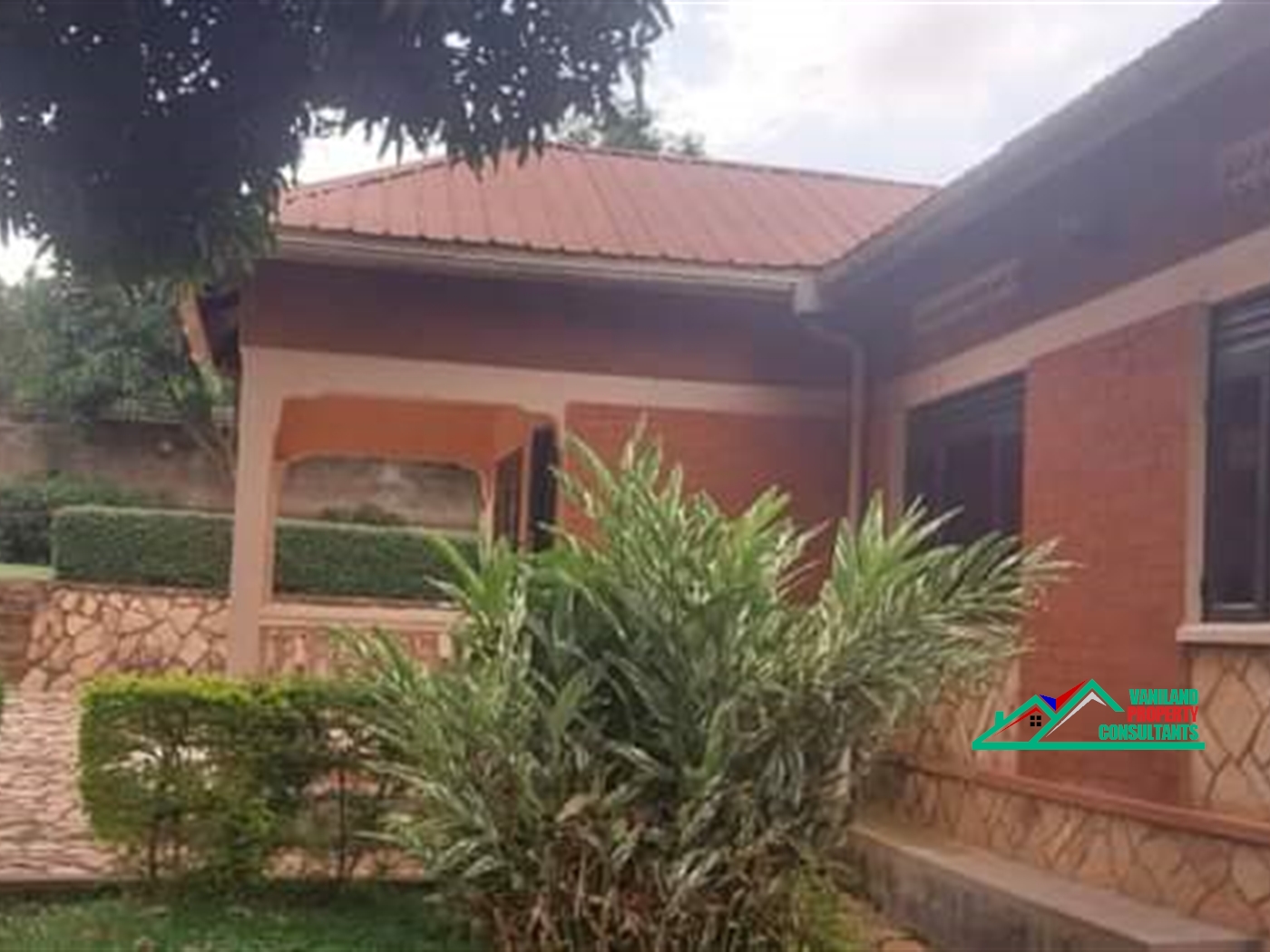 Bungalow for sale in Kisaasi Kampala