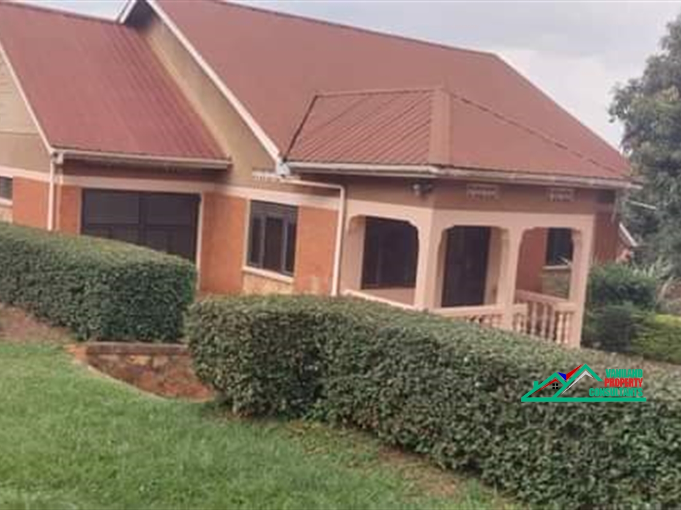 Bungalow for sale in Kisaasi Kampala