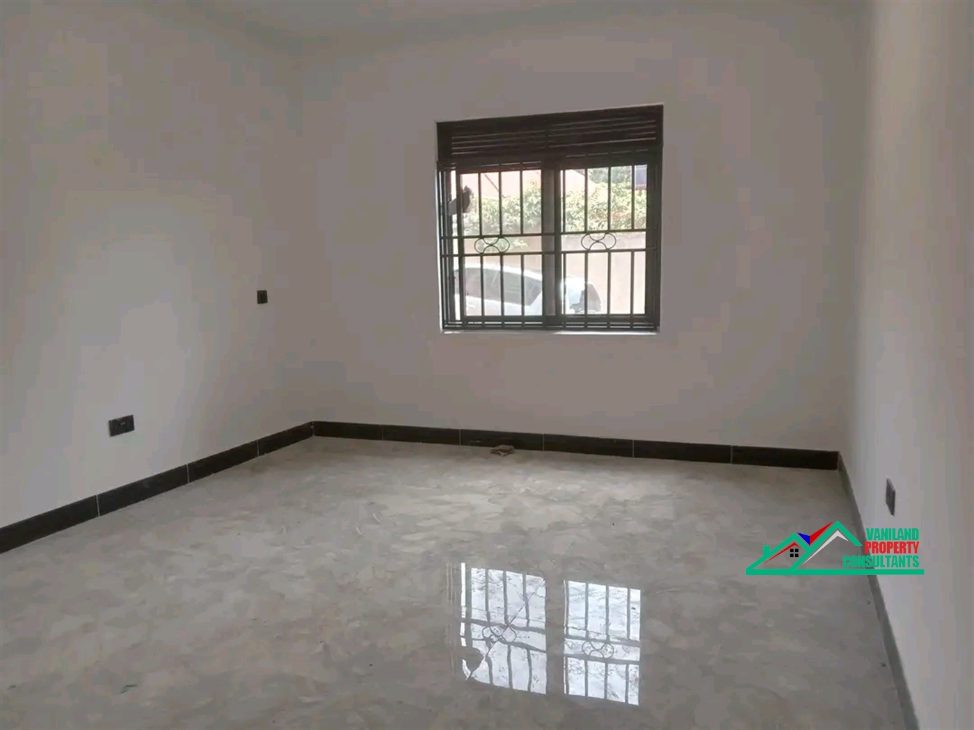 Semi Detached for rent in Mutungo Kampala