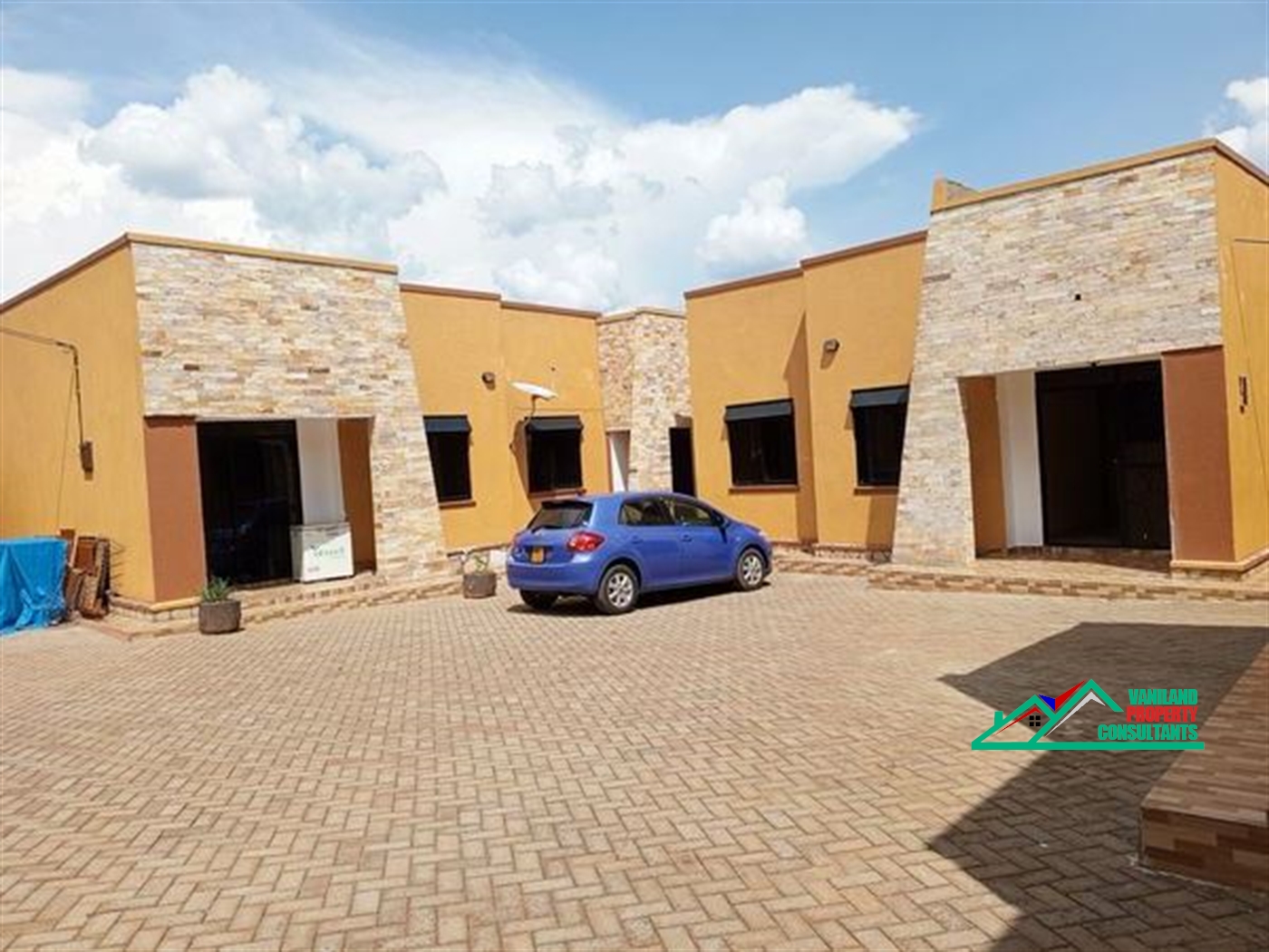 Semi Detached for rent in Kyanja Kampala