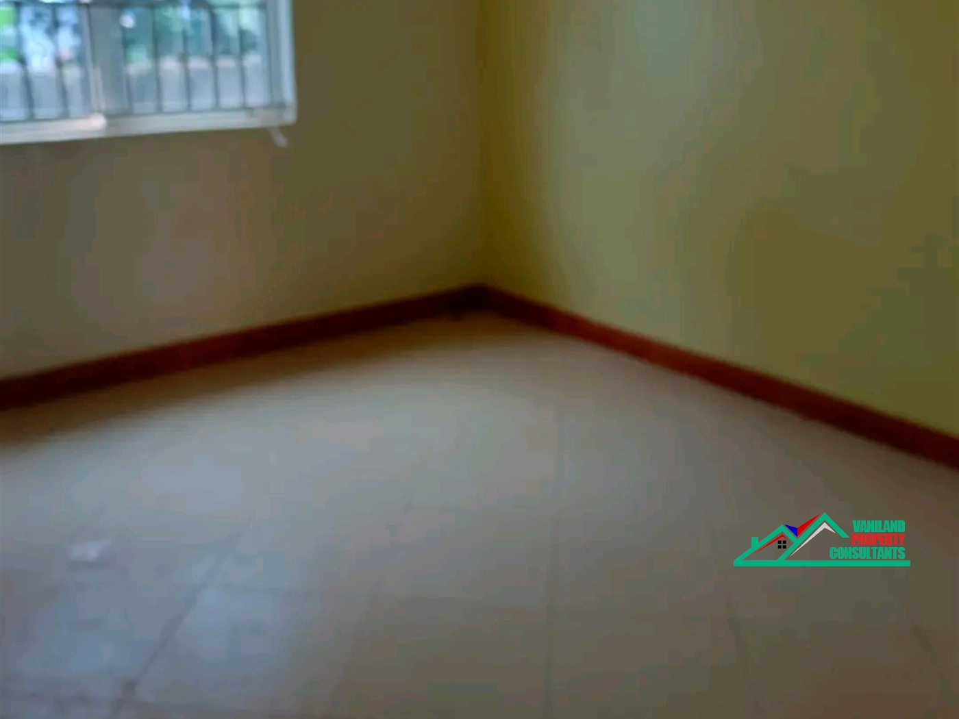 Semi Detached for rent in Mutungo Kampala