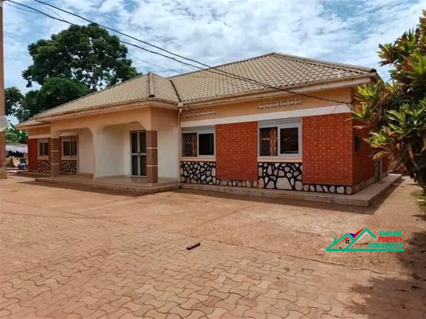 Apartment for rent in Kyaliwanjjala Wakiso