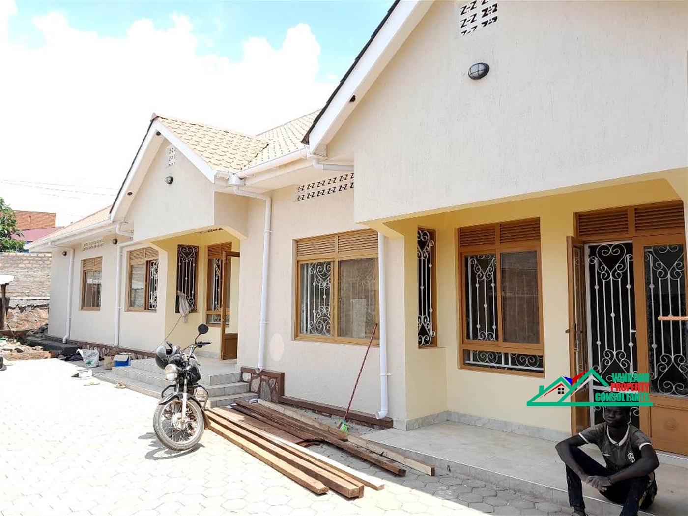 Semi Detached for rent in Kira Wakiso