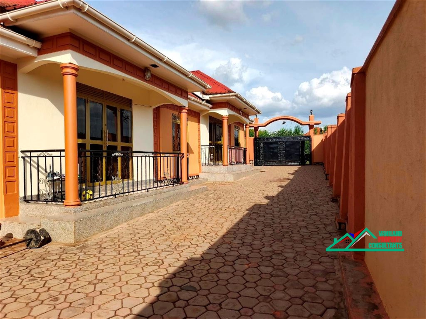 Semi Detached for rent in Namugango Wakiso