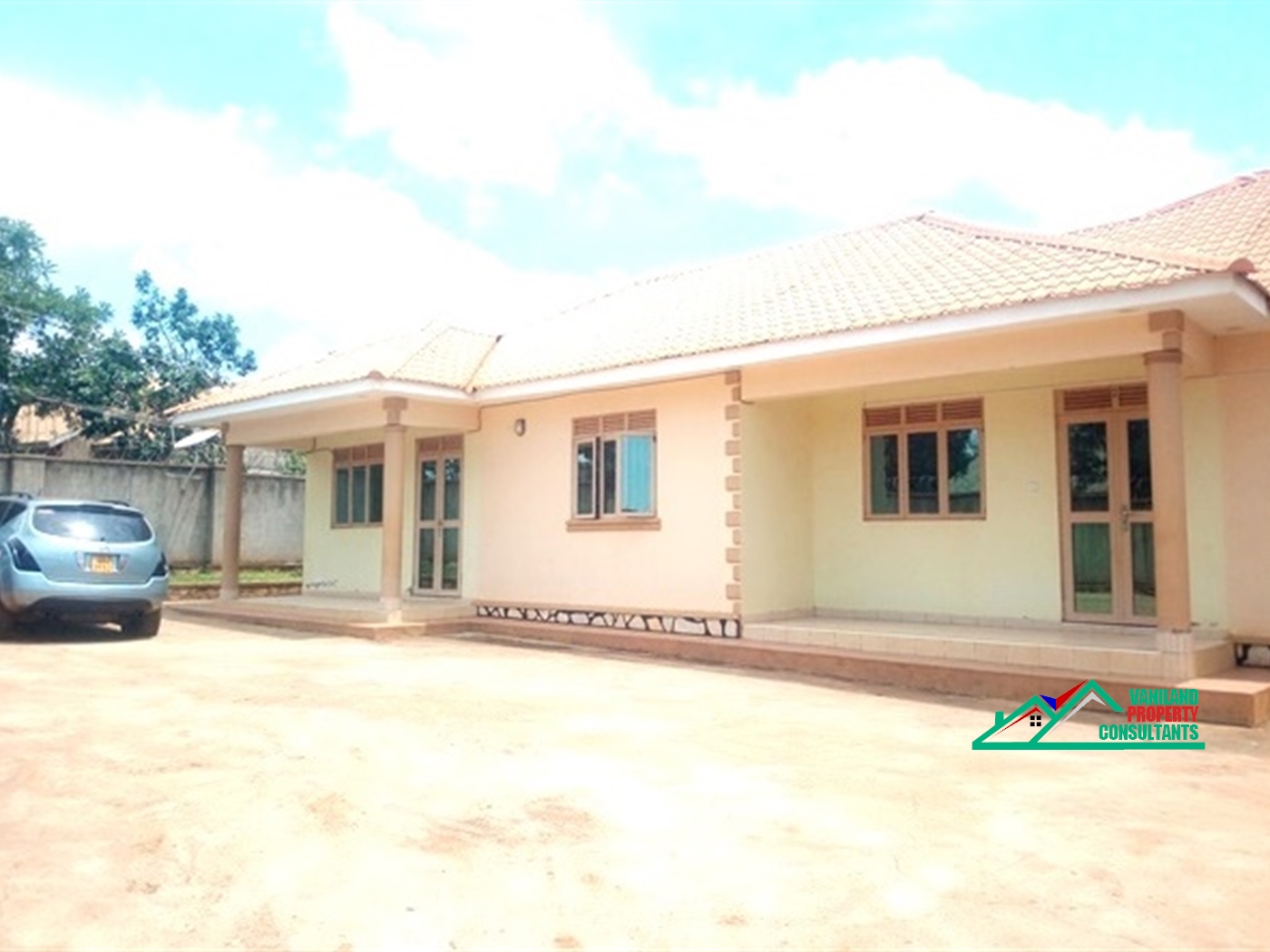 Semi Detached for rent in Kisaasi Kampala