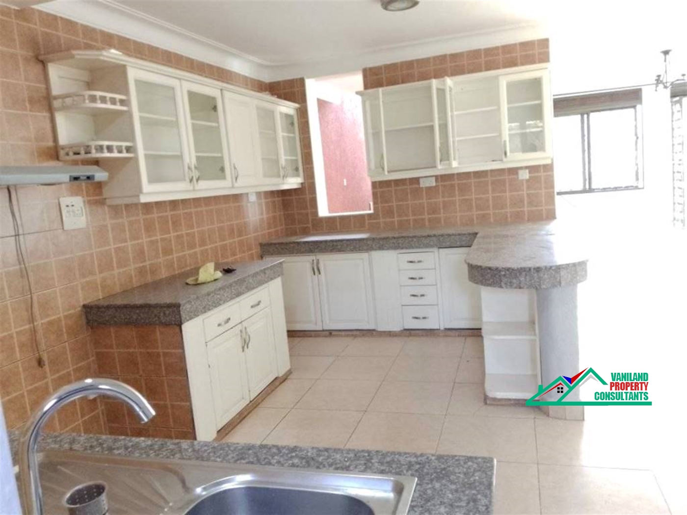 Apartment for rent in Kisaasi Kampala