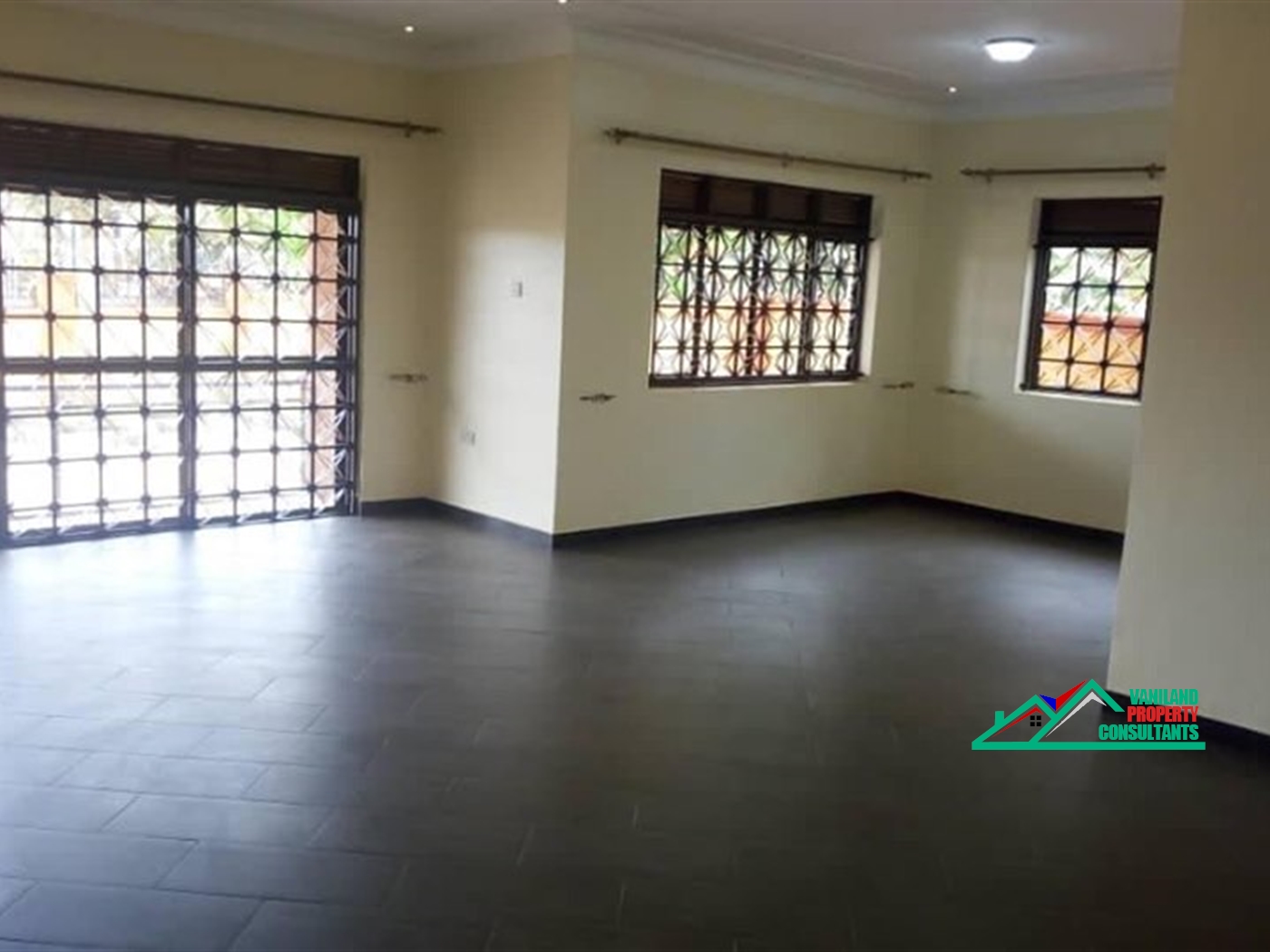 Semi Detached for rent in Najjera Kampala