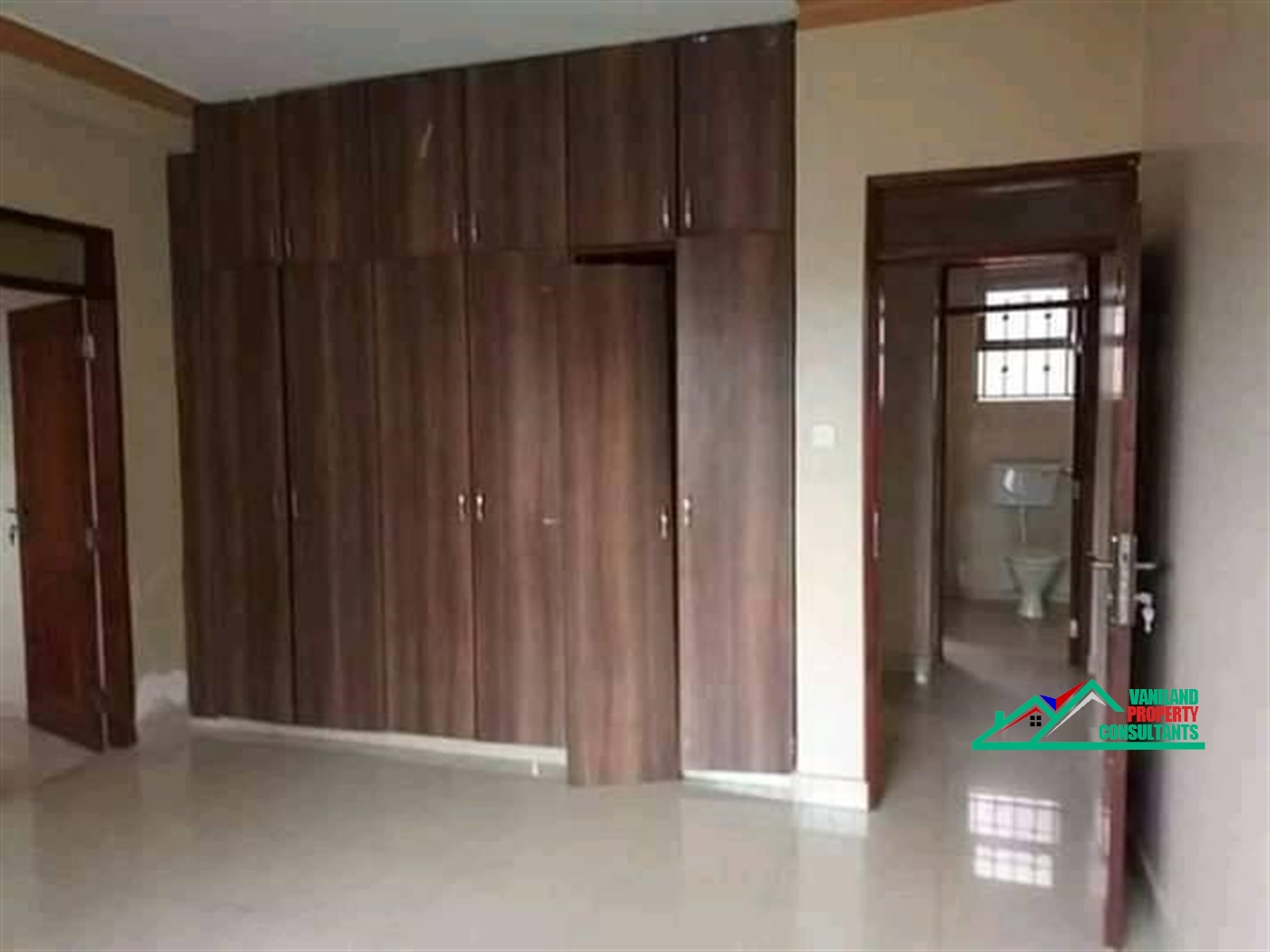 Semi Detached for rent in Najjera Kampala