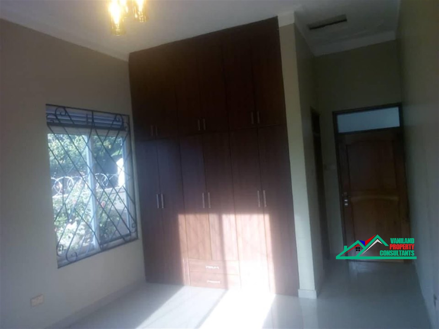 Semi Detached for rent in Najjera Kampala