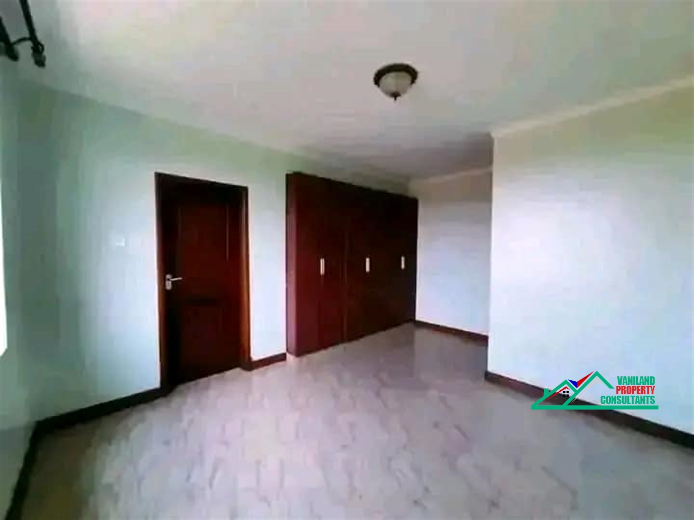 Apartment for rent in Kiwaatule Wakiso