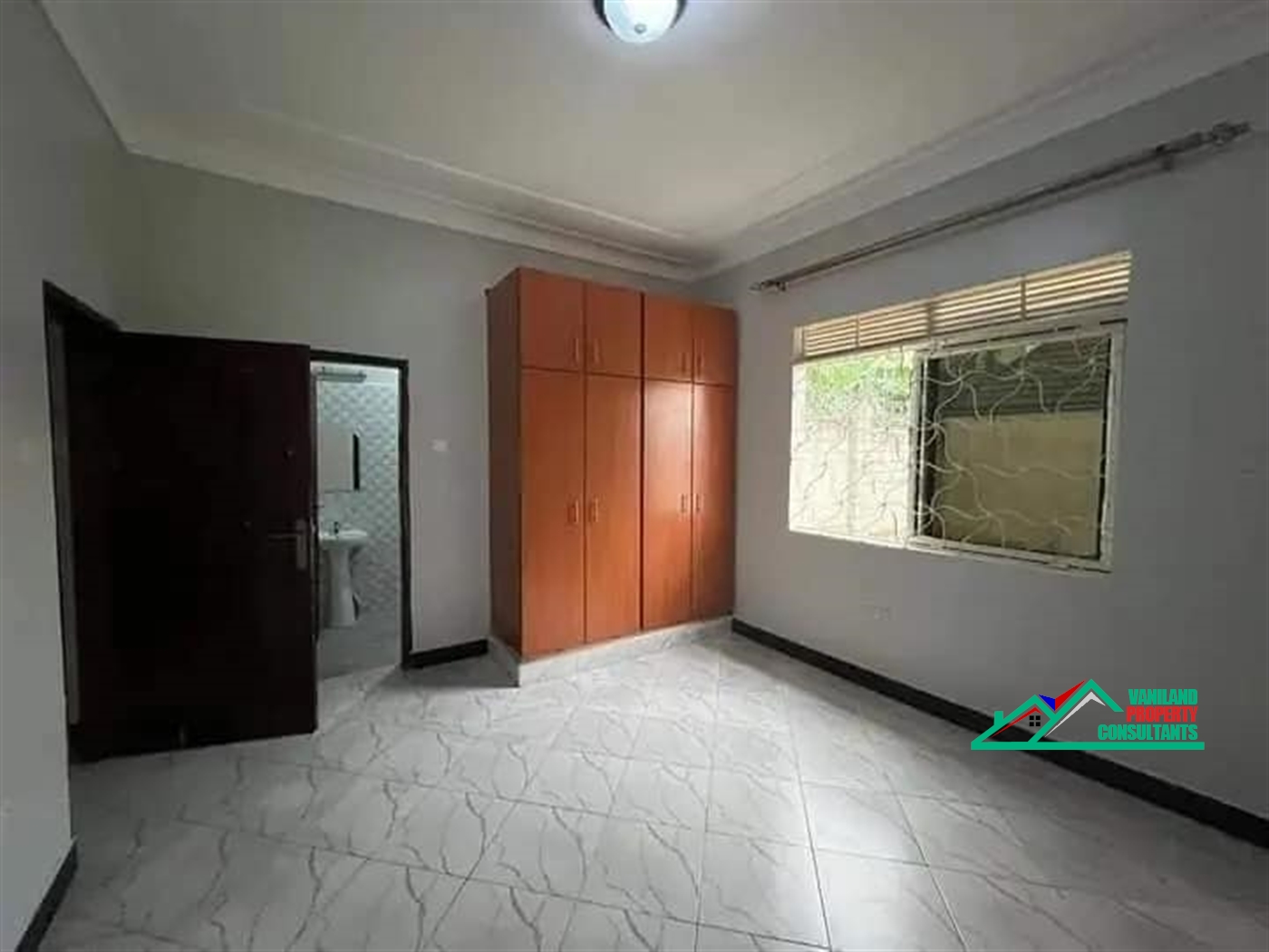 Apartment for rent in Kiwaatule Wakiso