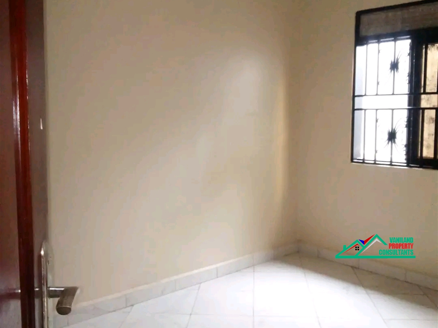 Semi Detached for rent in Mutungo Kampala