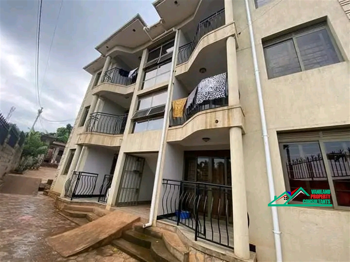 Apartment for rent in Kyaliwanjjala Wakiso