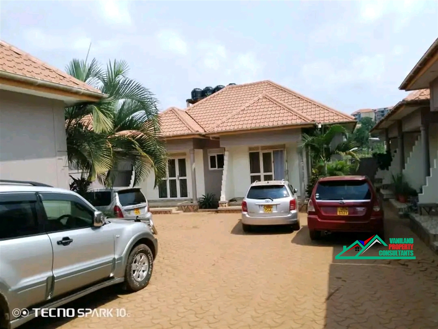 Semi Detached for rent in Kisaasi Kampala