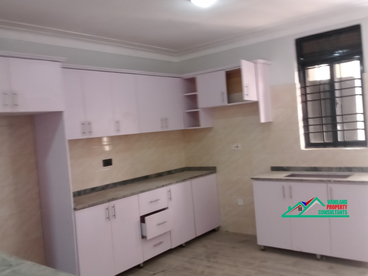 Apartment for rent in Kisaasi Kampala