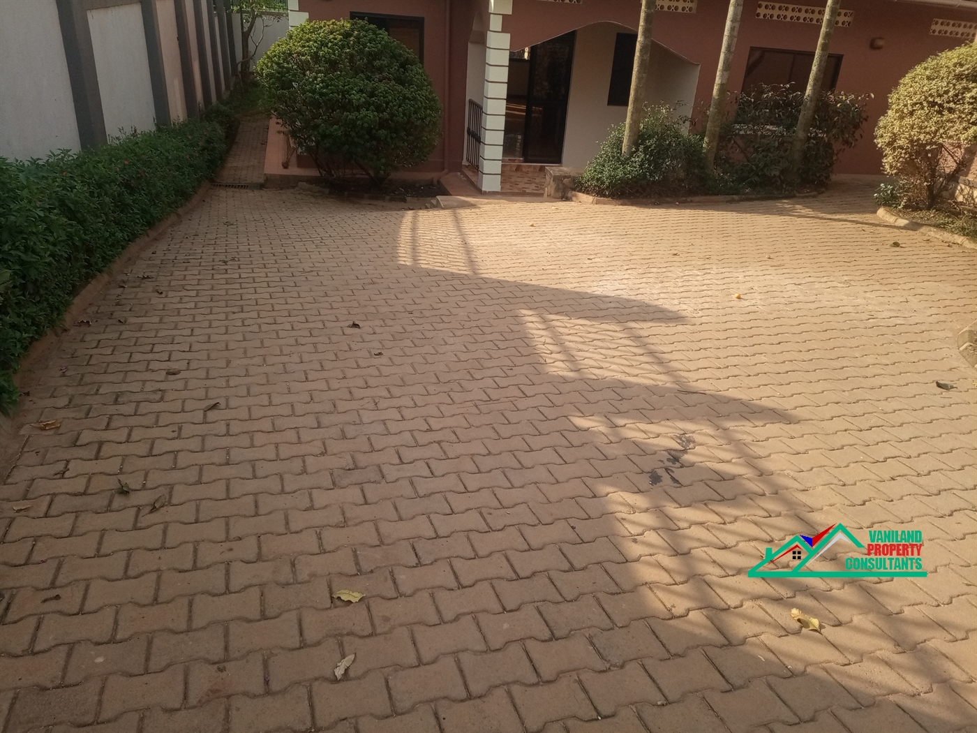 Semi Detached for rent in Kyaliwajjala Wakiso