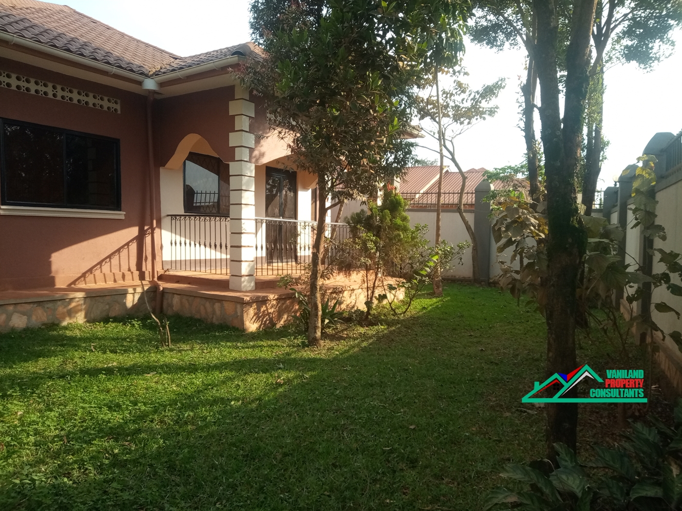 Semi Detached for rent in Kisaasi Kampala