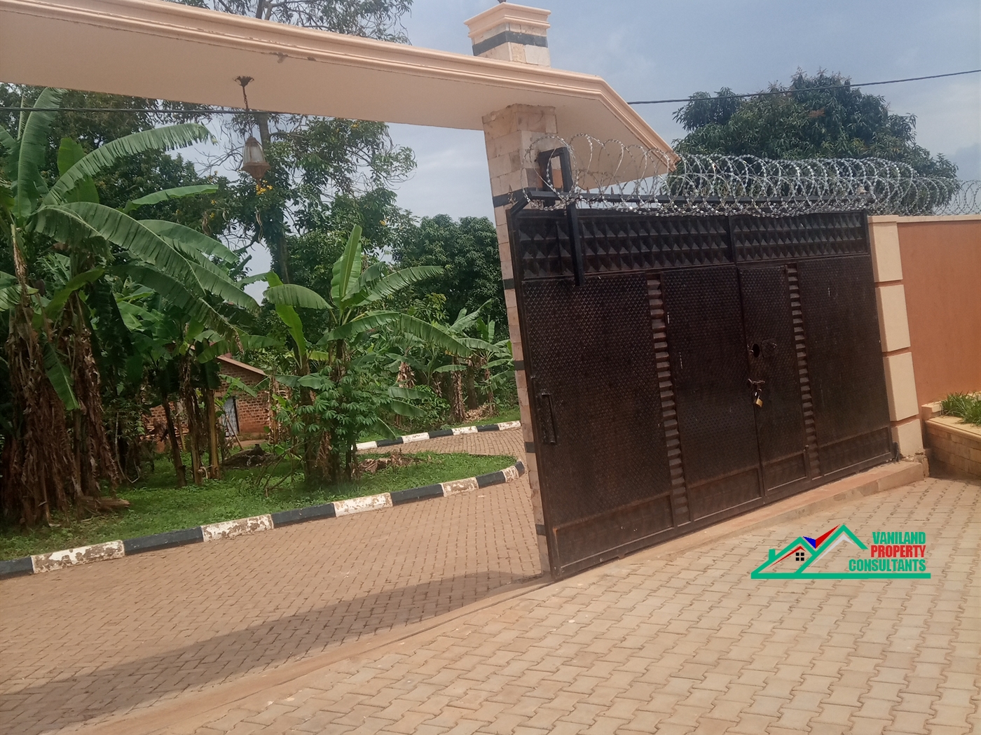 Semi Detached for rent in Naalya Wakiso