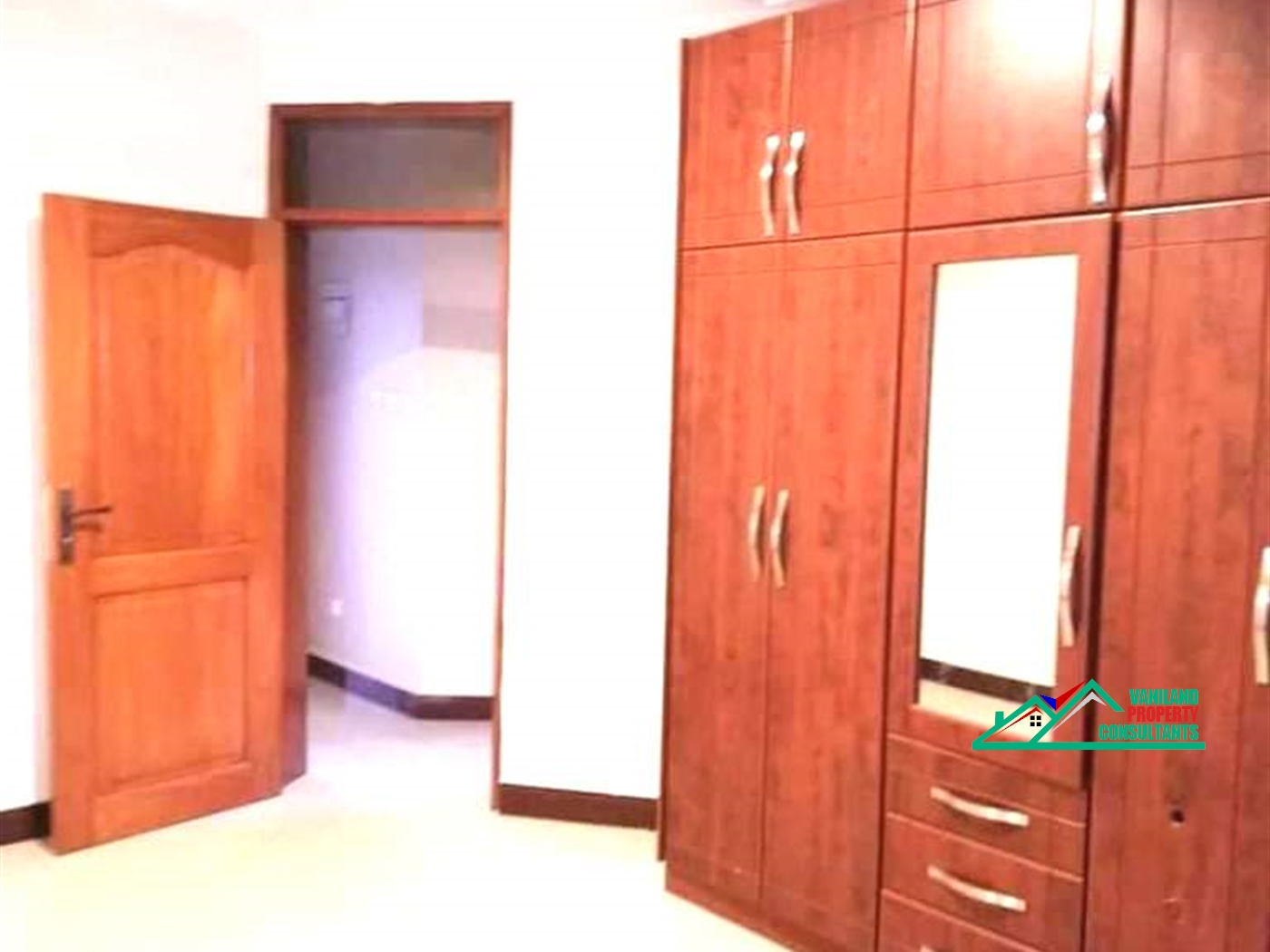 Apartment for rent in Kisaasi Kampala