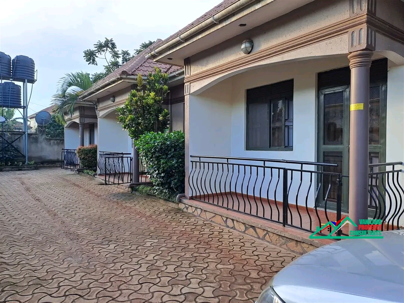 Semi Detached for rent in Kisaasi Kampala