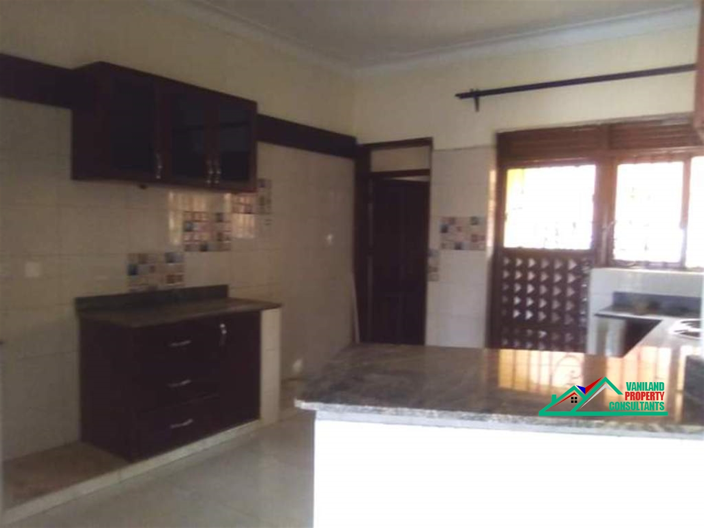 Semi Detached for rent in Bweyogerere Wakiso