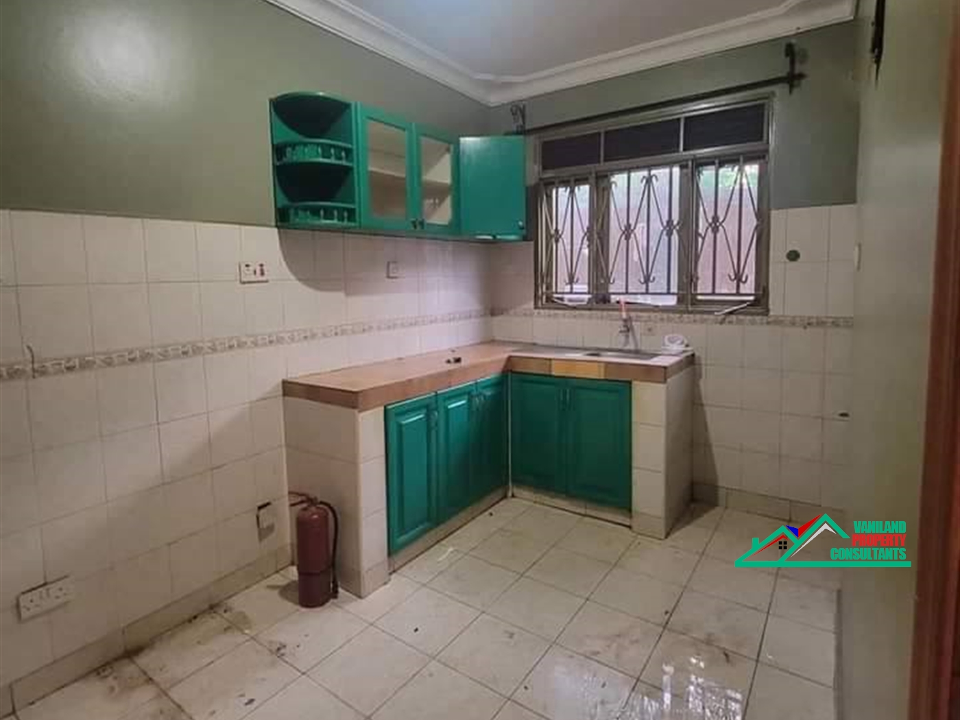 Duplex for rent in Kisaasi Kampala