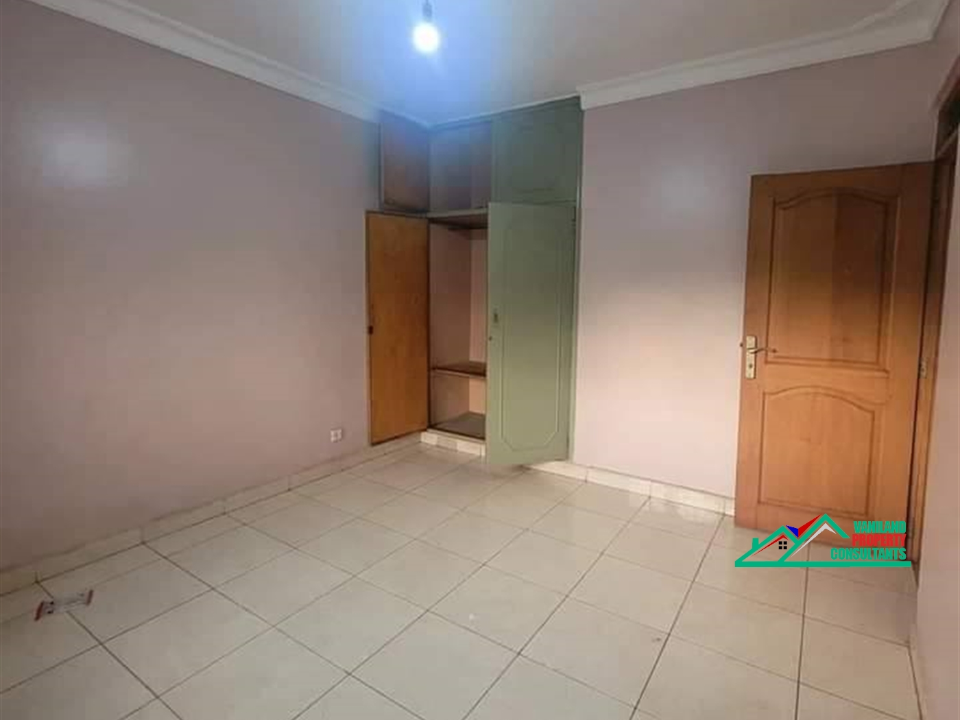 Duplex for rent in Kisaasi Kampala