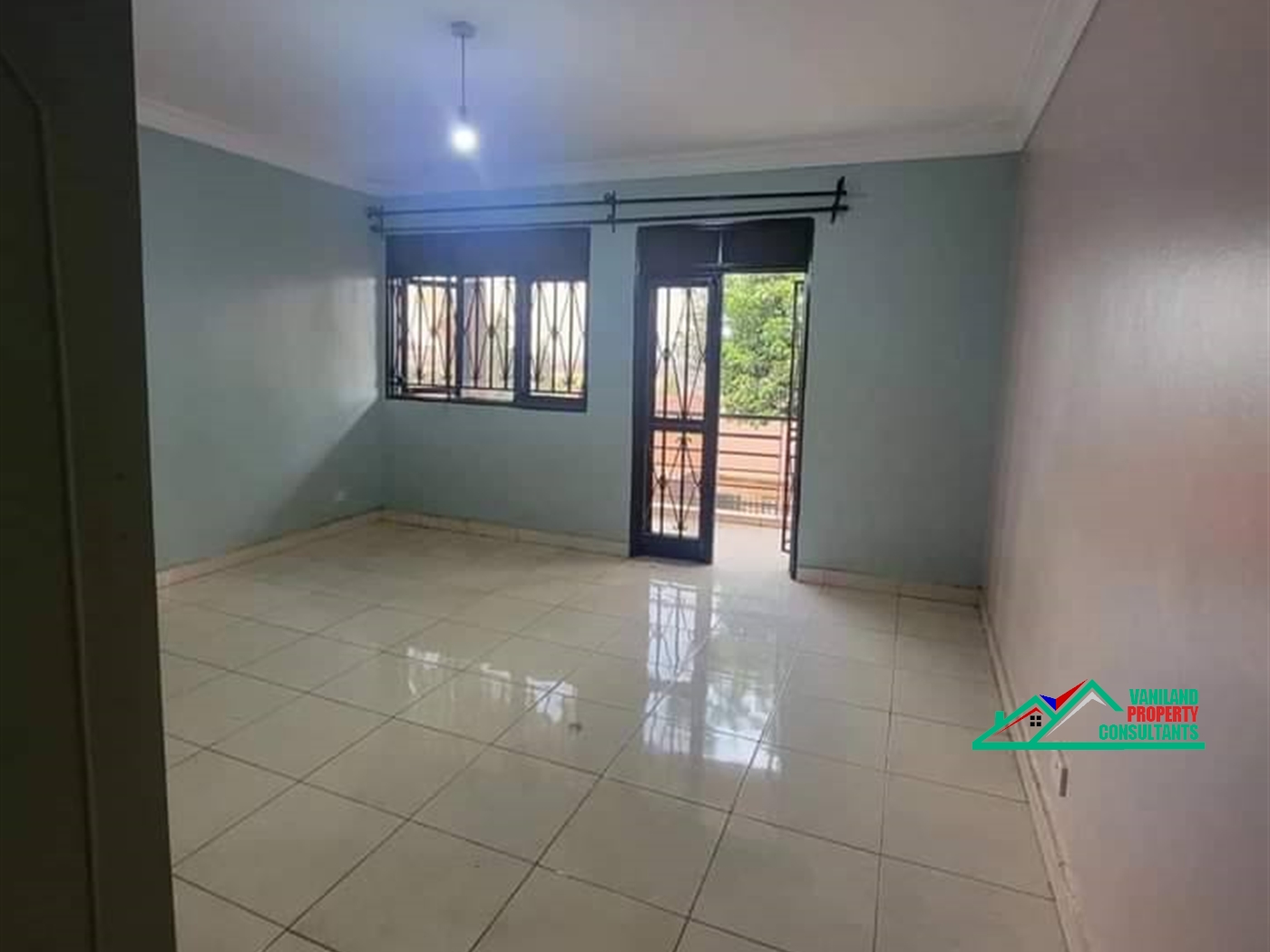 Duplex for rent in Kisaasi Kampala