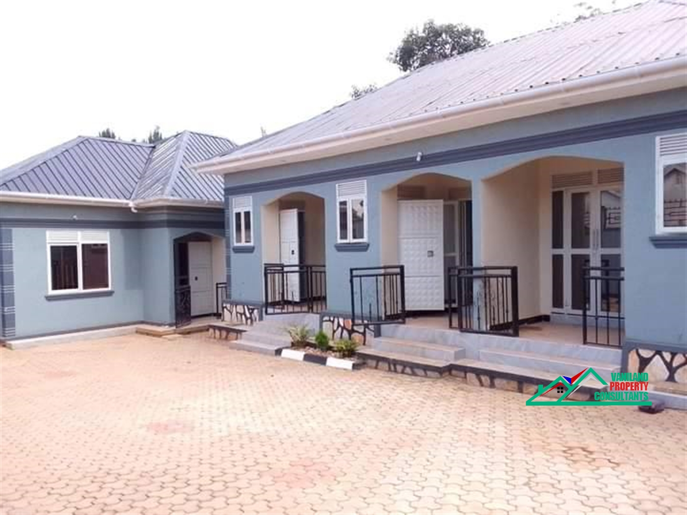 Semi Detached for rent in Mpererwe Kampala