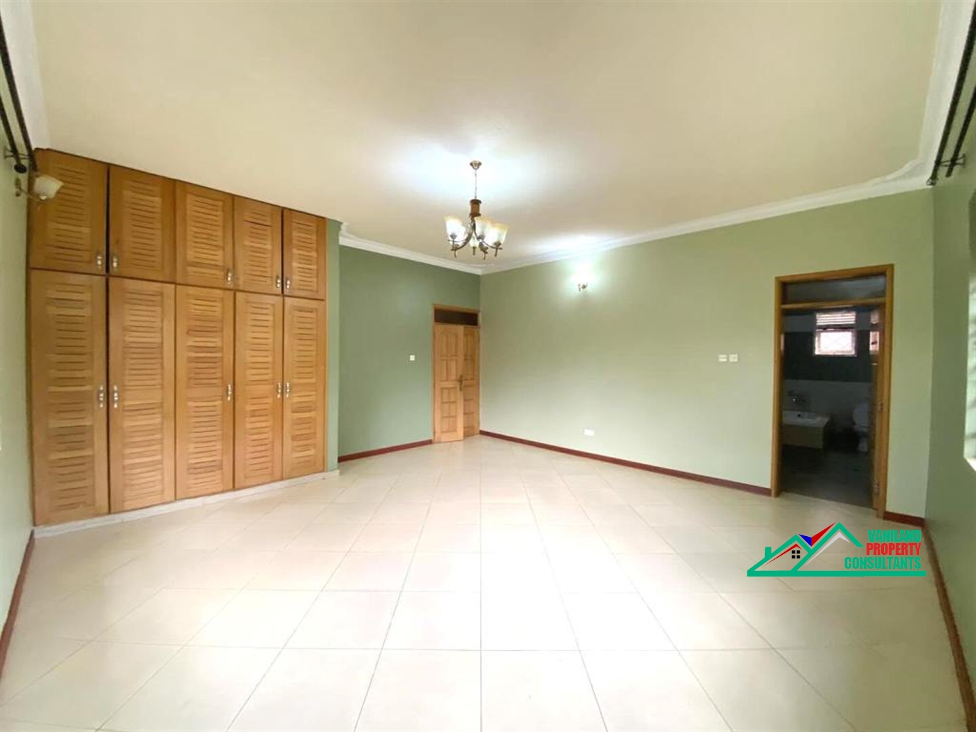 Semi Detached for rent in Kisaasi Kampala