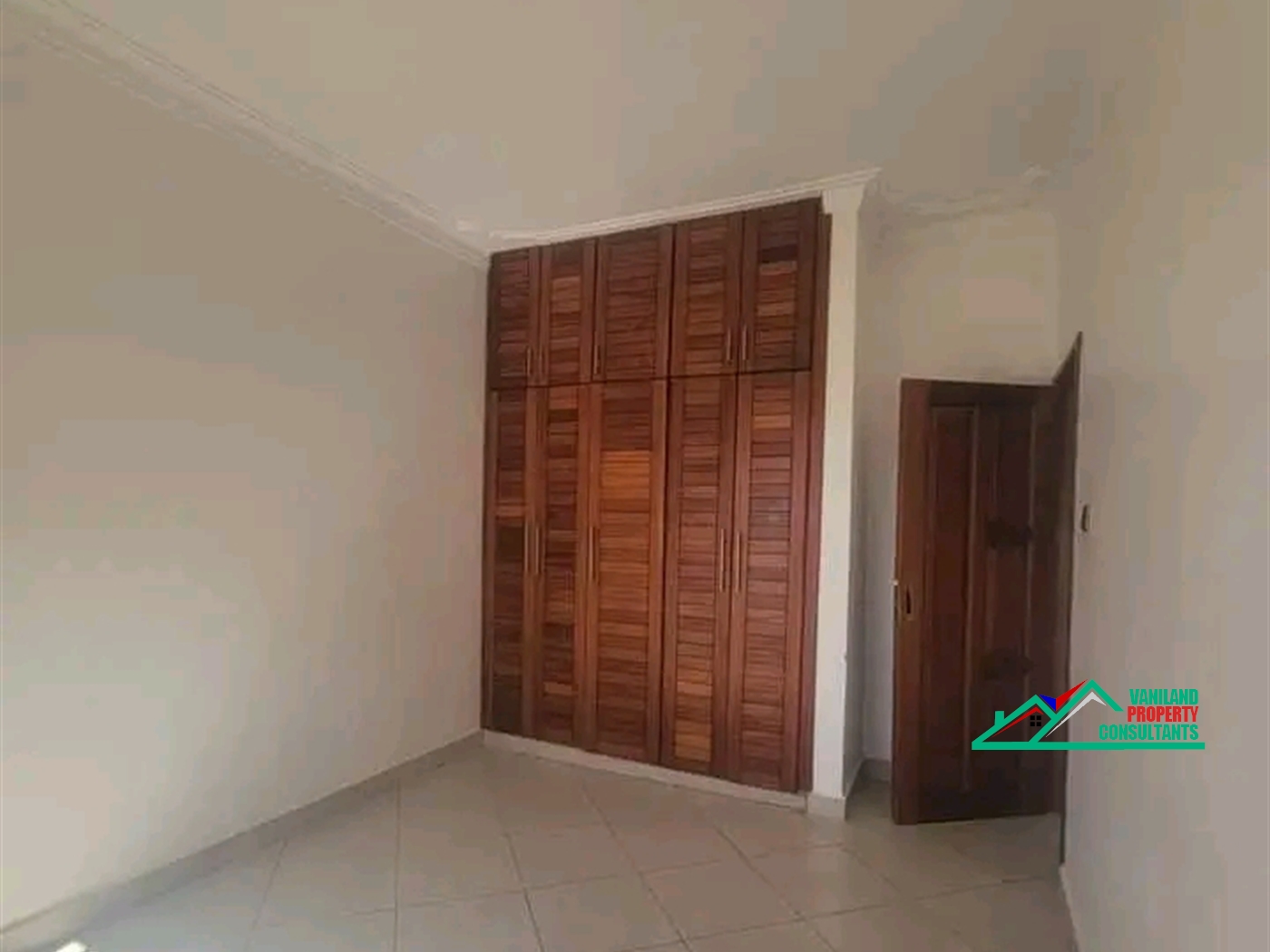 Semi Detached for rent in Kira Wakiso