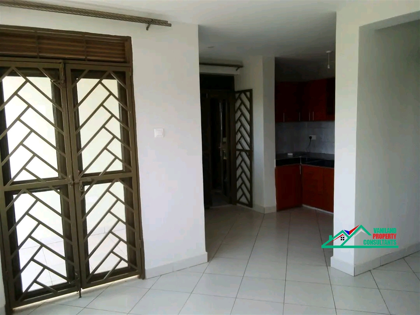 Semi Detached for rent in Mutungo Kampala