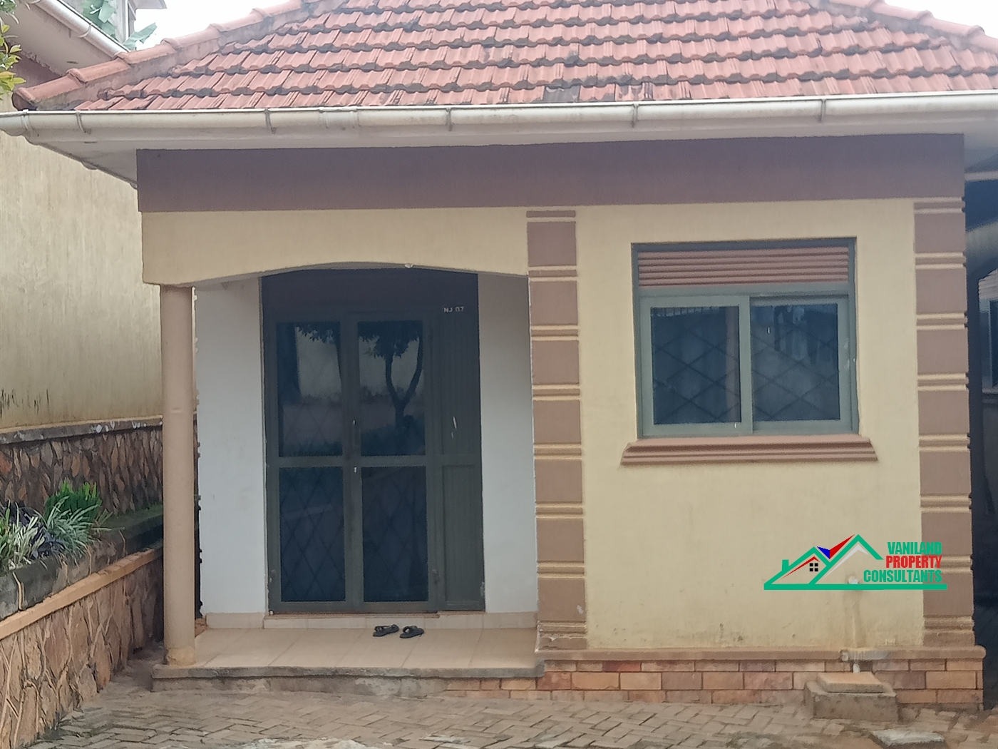 Studio for rent in Kisaasi Kampala