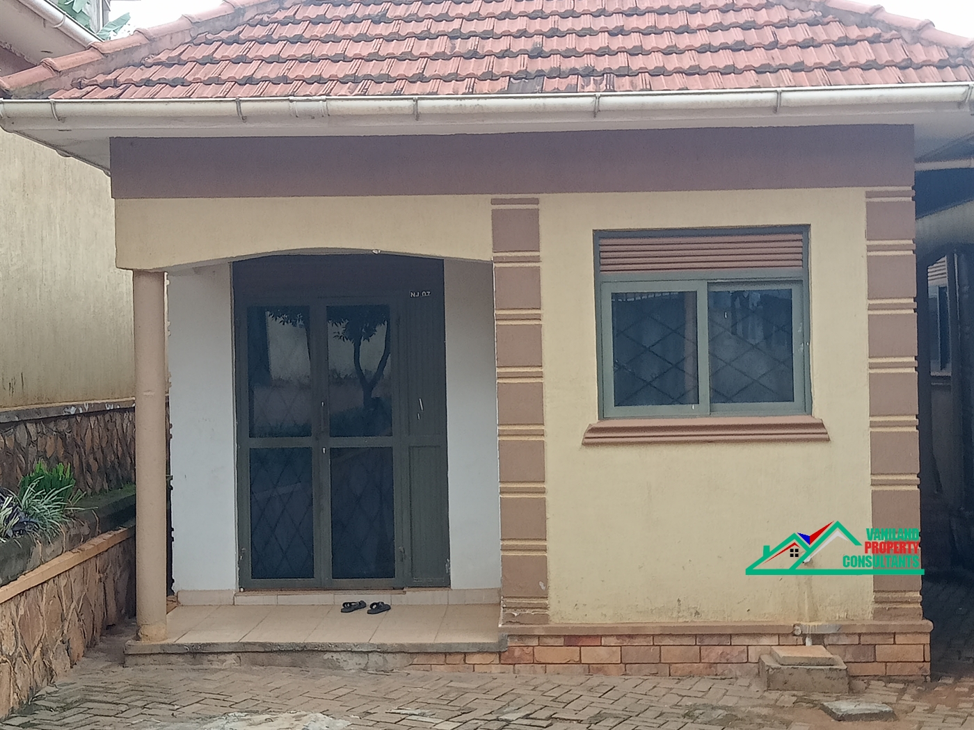 Studio for rent in Kisaasi Kampala