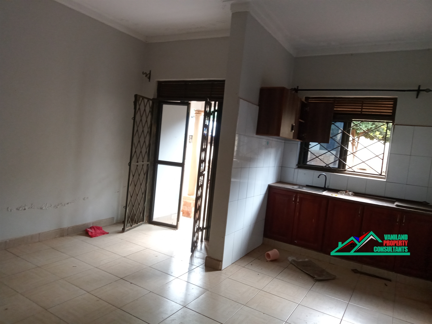 Studio for rent in Kisaasi Kampala