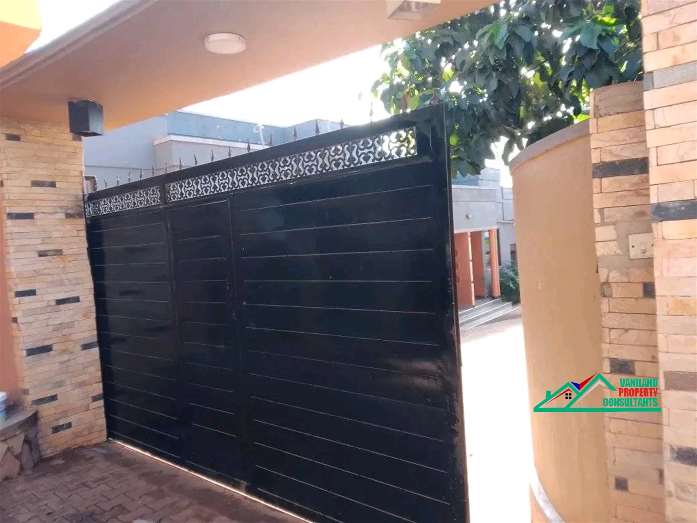 Semi Detached for rent in Kireka Kampala