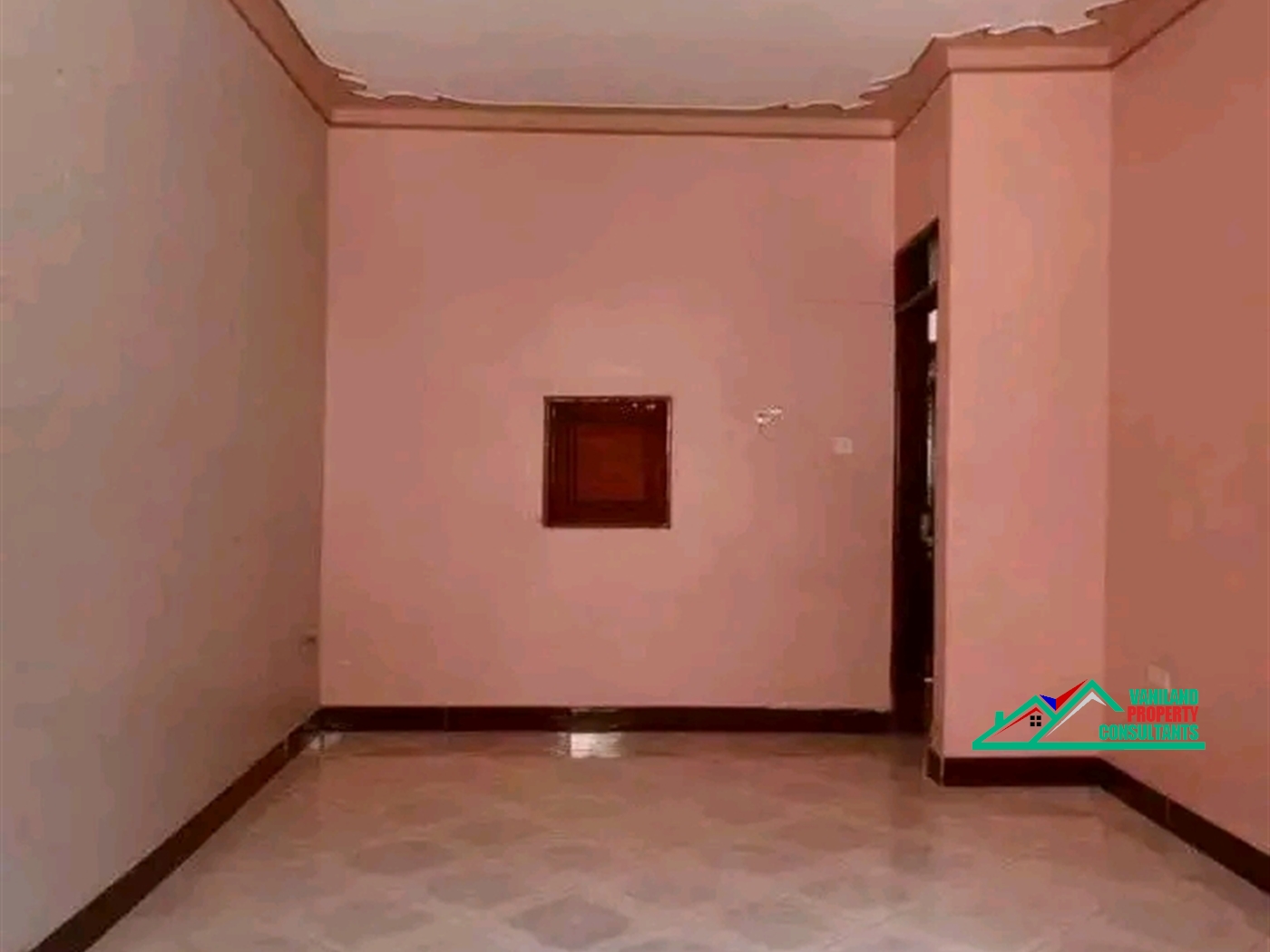 Semi Detached for rent in Mutungo Kampala