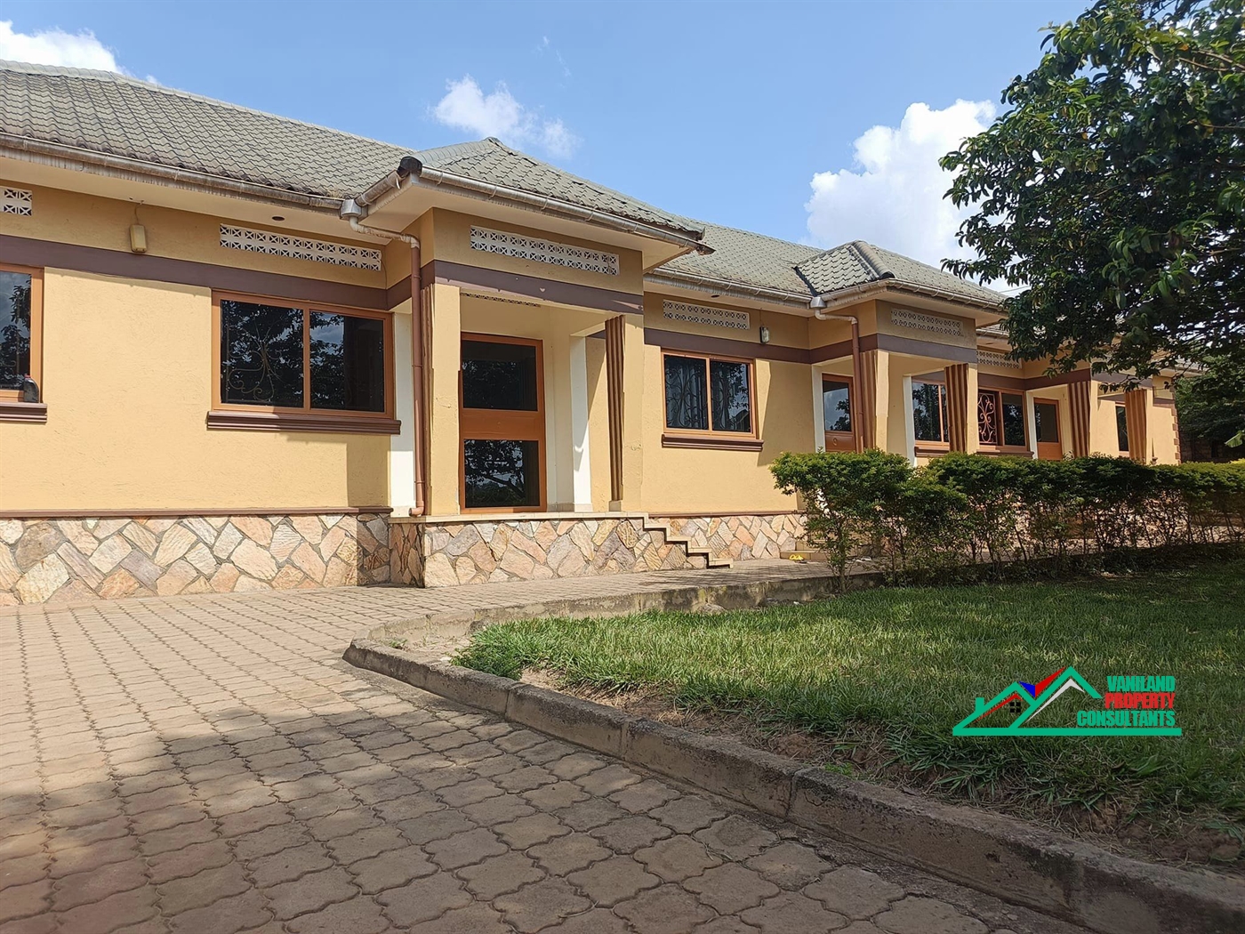 Semi Detached for rent in Kira Wakiso