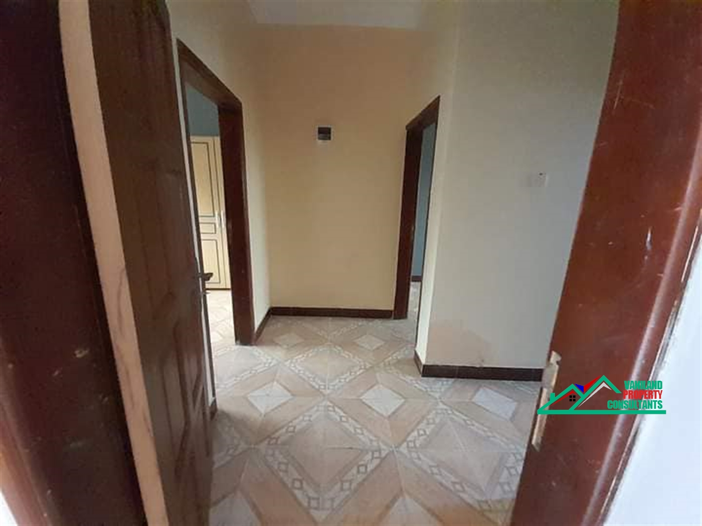 Bungalow for rent in Kira Wakiso