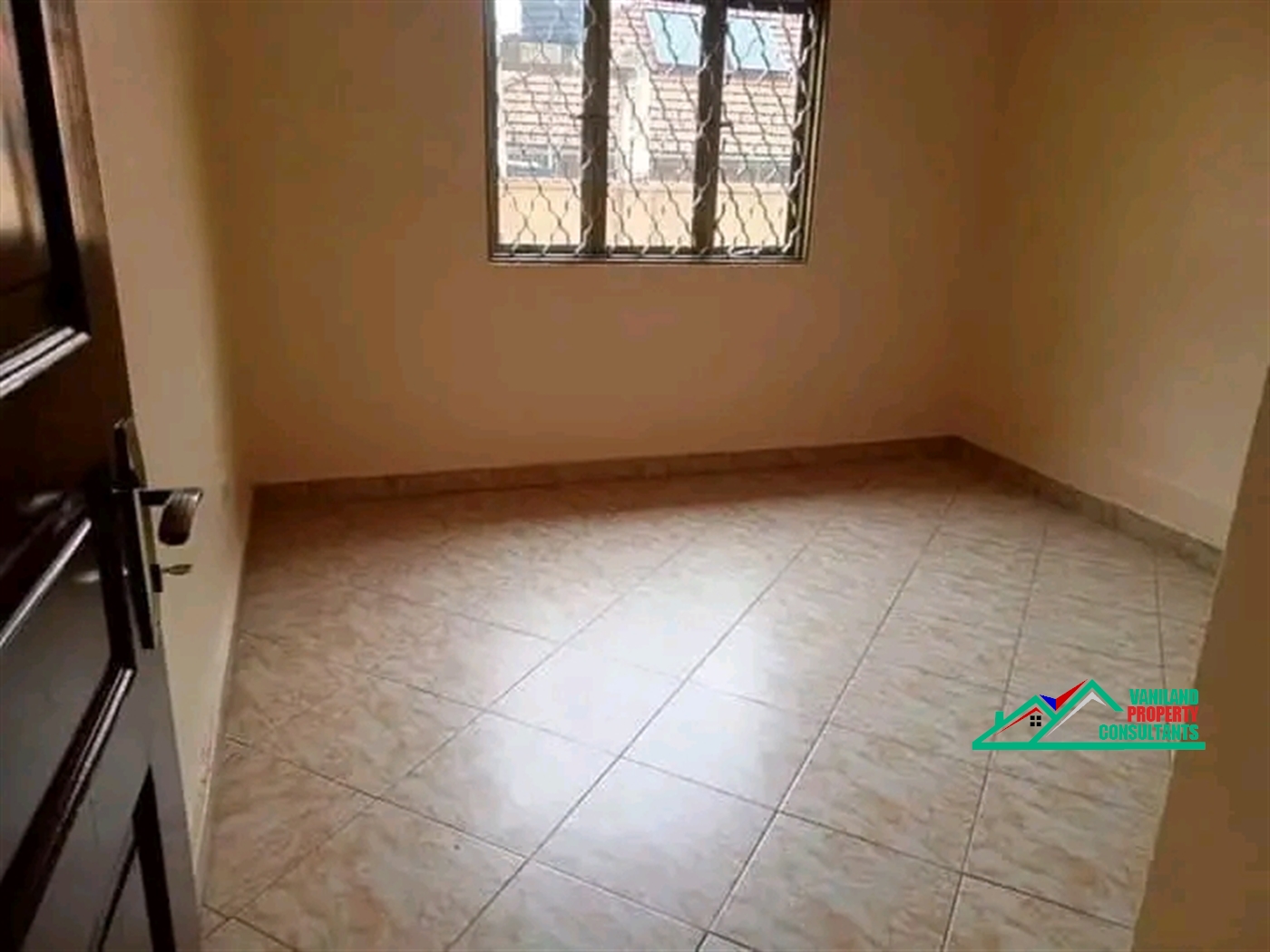 Semi Detached for rent in Mutungo Kampala